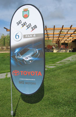 reklamiranje na tee bannerima na golf terenu